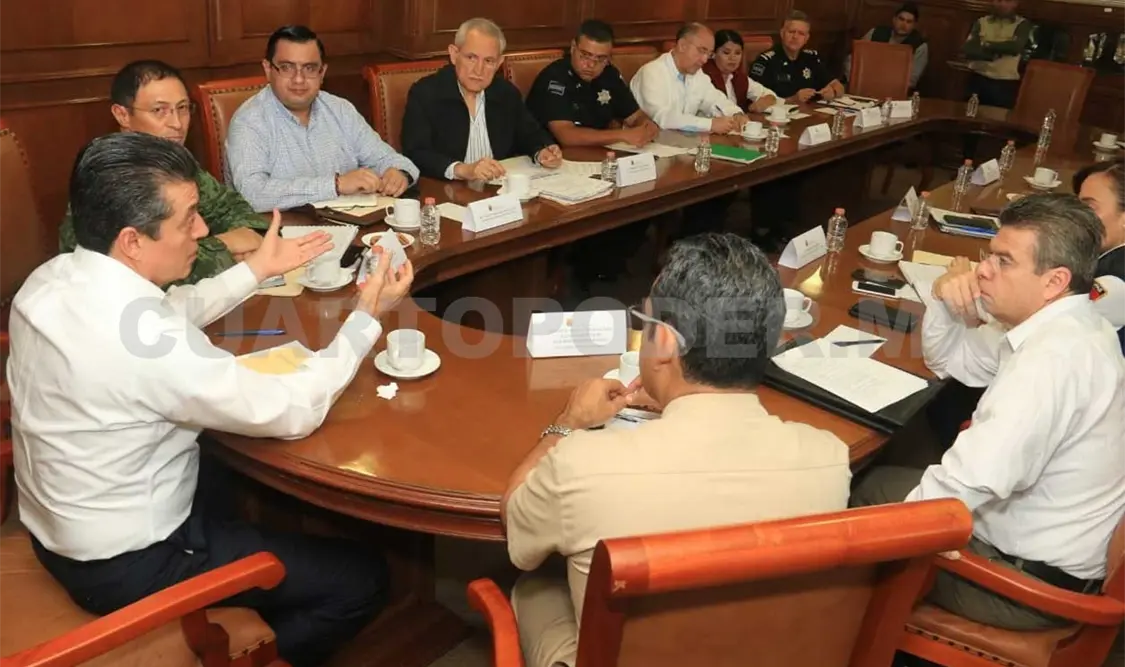 Ratifica gobernador más desarrollo y estabilidad social