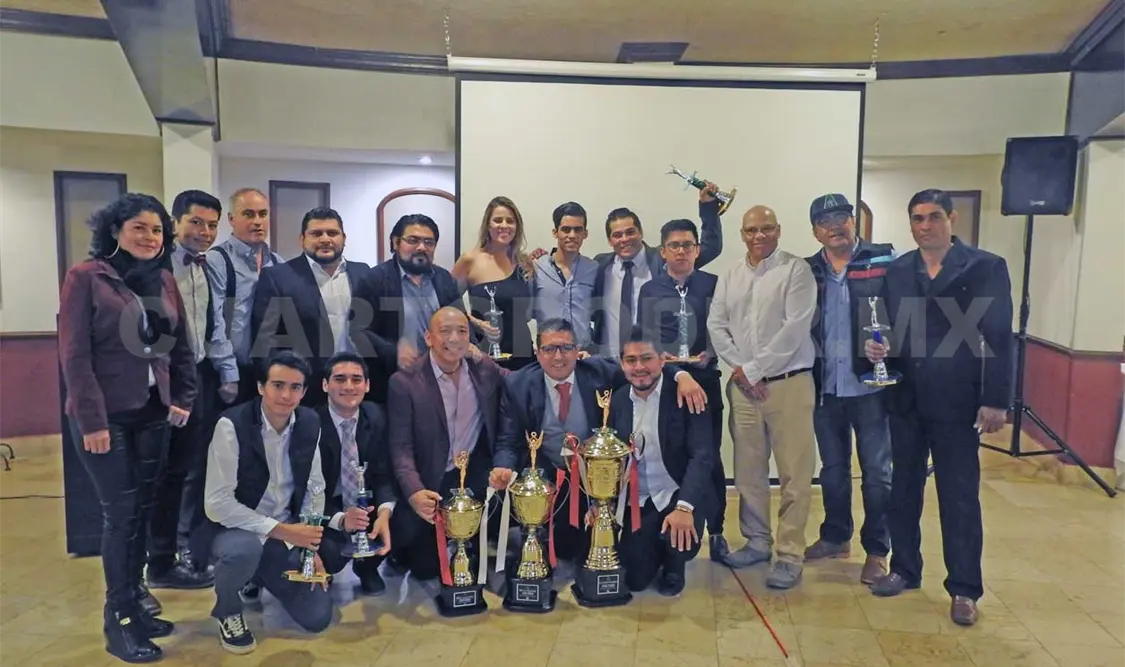 Realizan ceremonia de premiación