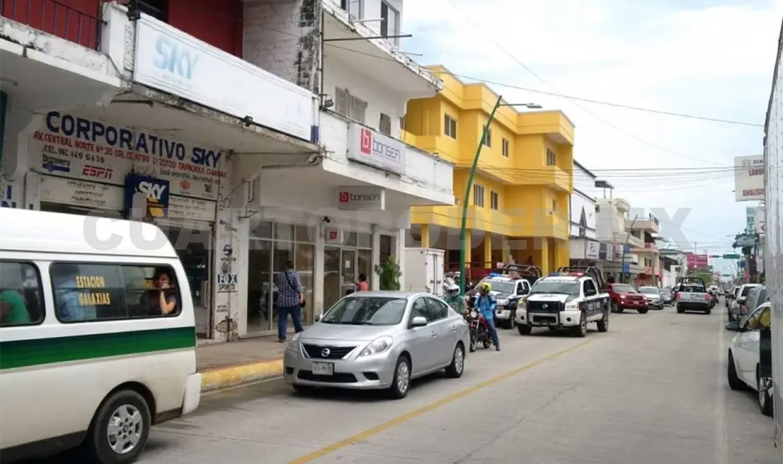 Pistoleros asaltan Bansefi y se llevan 27 mil pesos