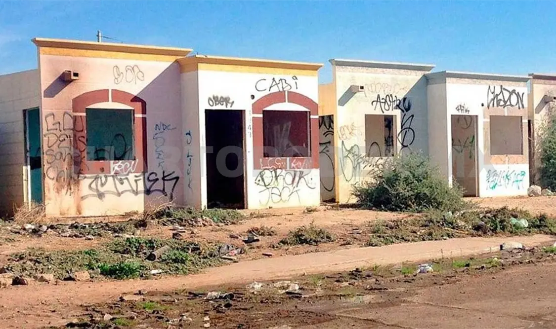 Suspenderán temporalmente las subastas de viviendas abandonadas. CP