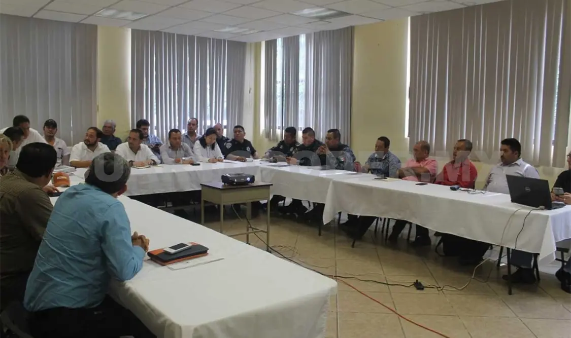 Incumplen con clausura de rastro