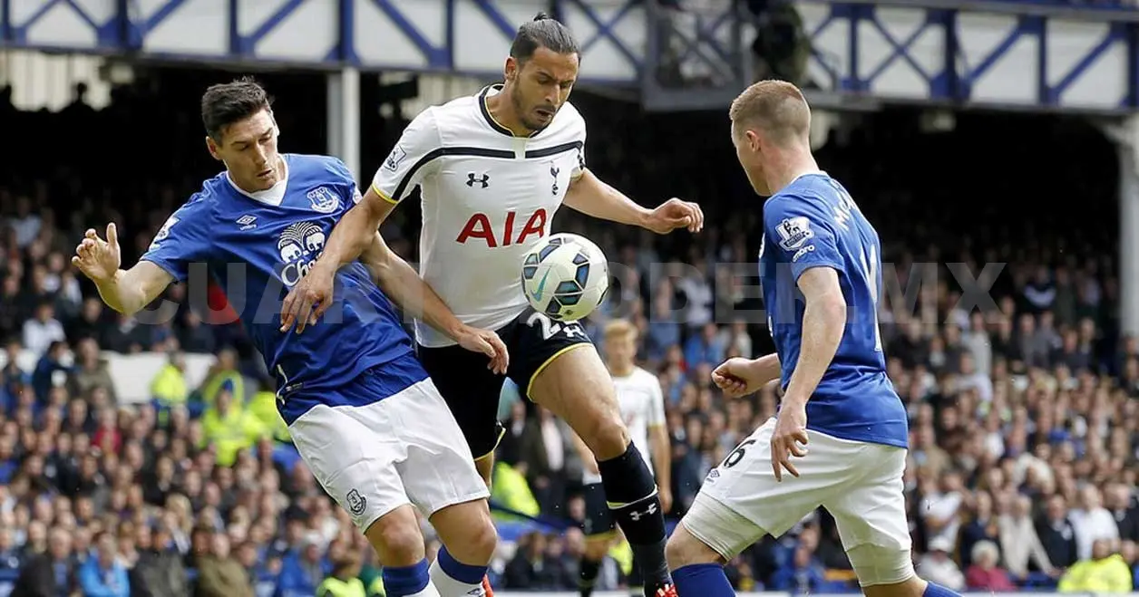 Tottenham golea 6-2 a Everton y se acerca al City