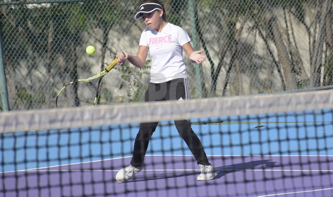 El sistema de competencia será a dos de tres sets sin ventaja y “match tie break” en el tercero. Guillermo Ramos/CP