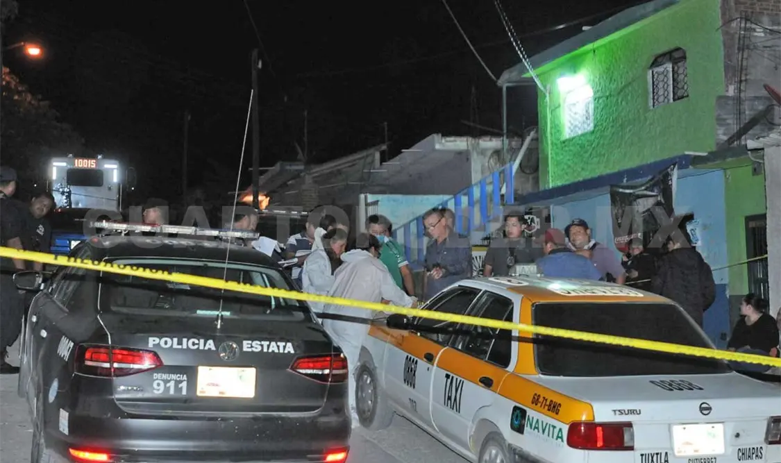 Asesinan a balazos a sujeto al interior de una cantina en Tuxtla