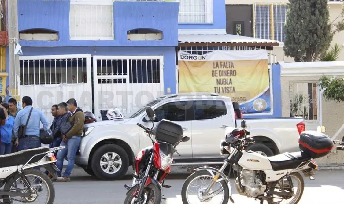 Atracan financiera y se llevan 18 mil pesos