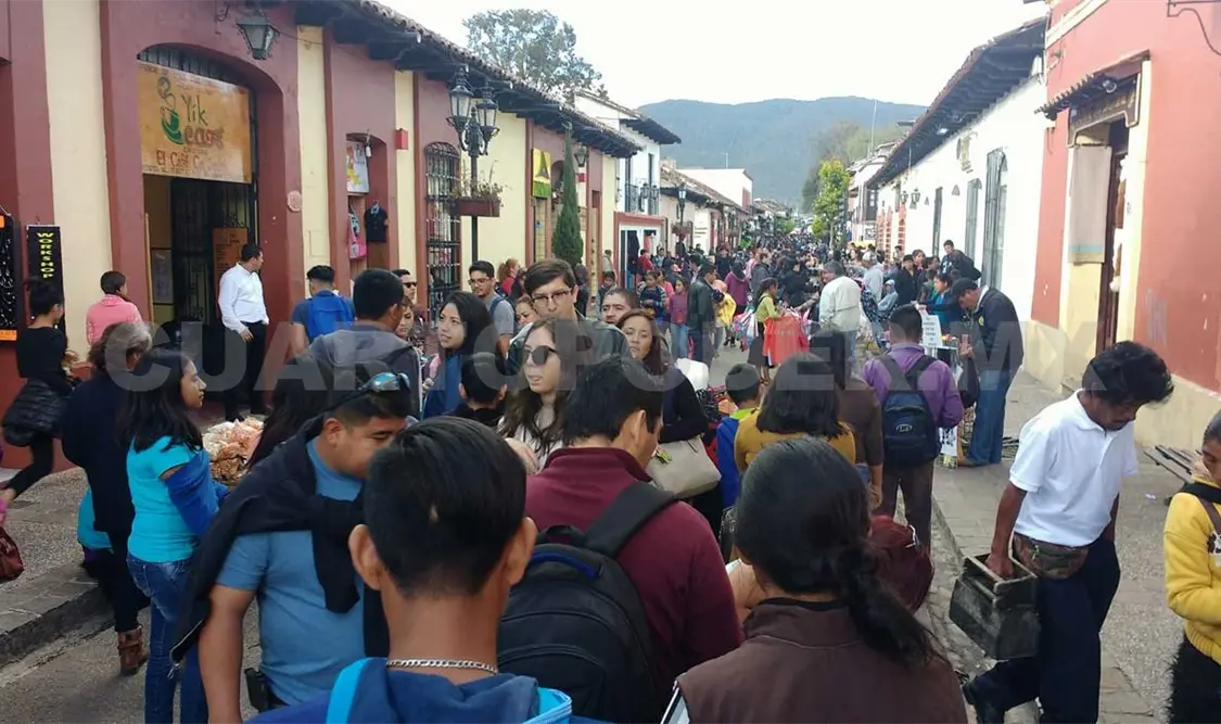 Están llegando a San Cristóbal turistas de todas partes del mundo. Manuel Martínez / CP