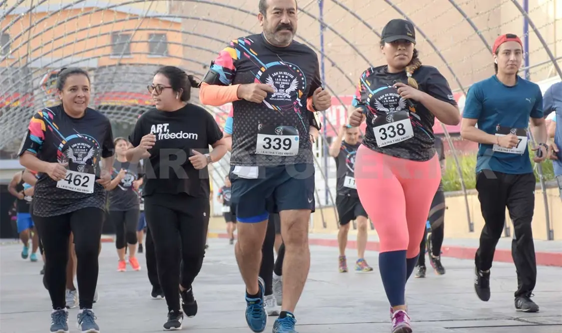 Más de 700 atletas en la carrera San Silvestre