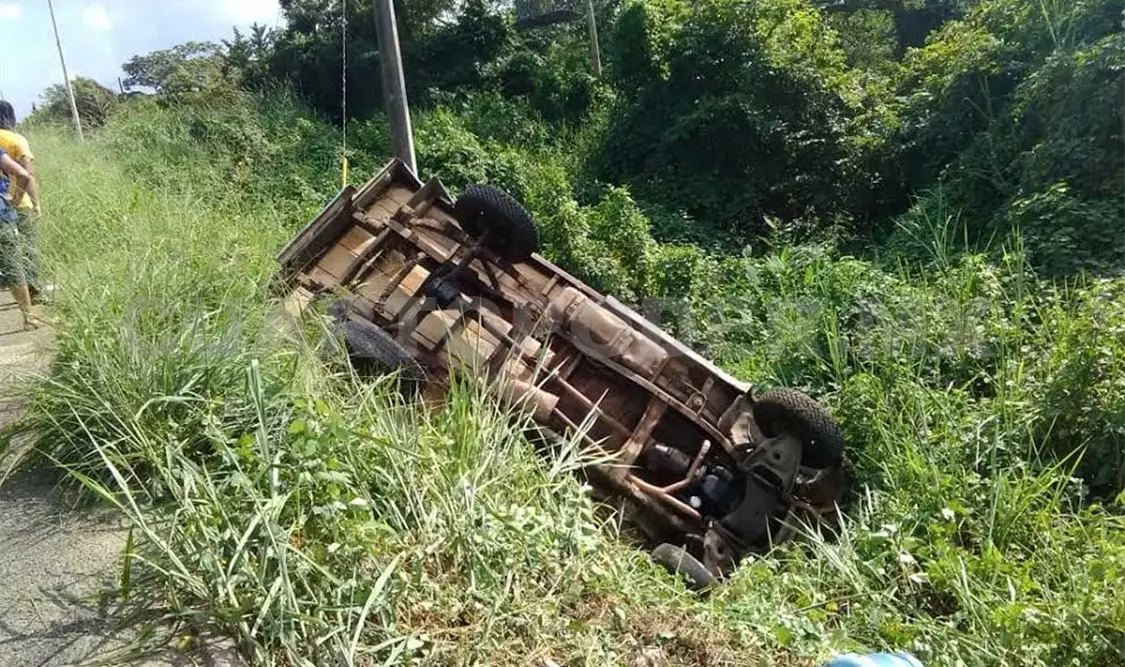 Automovilista resultó herido al accidentarse