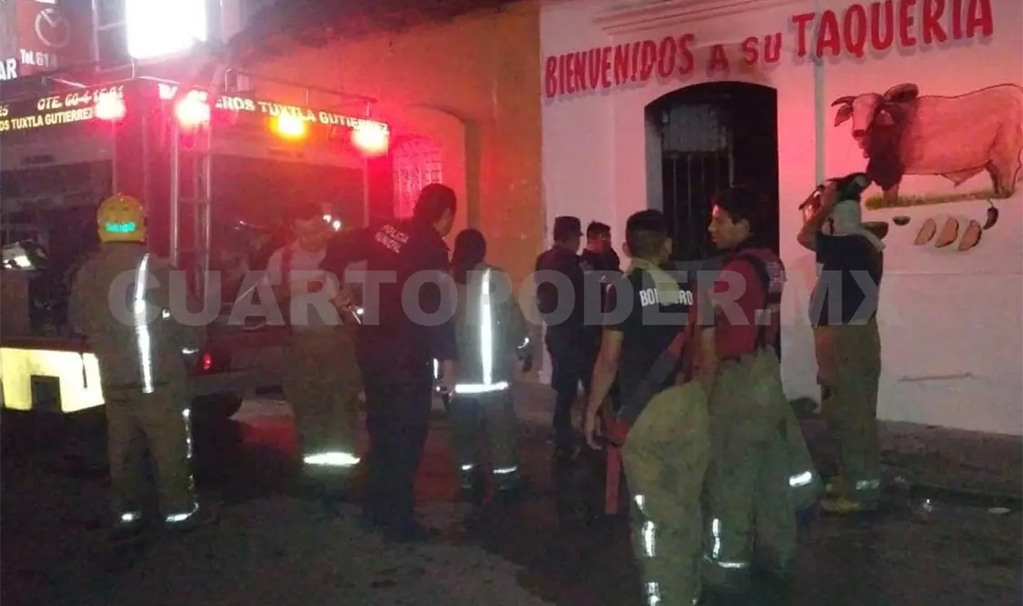 Incendio de taquería deja elevados daños materiales