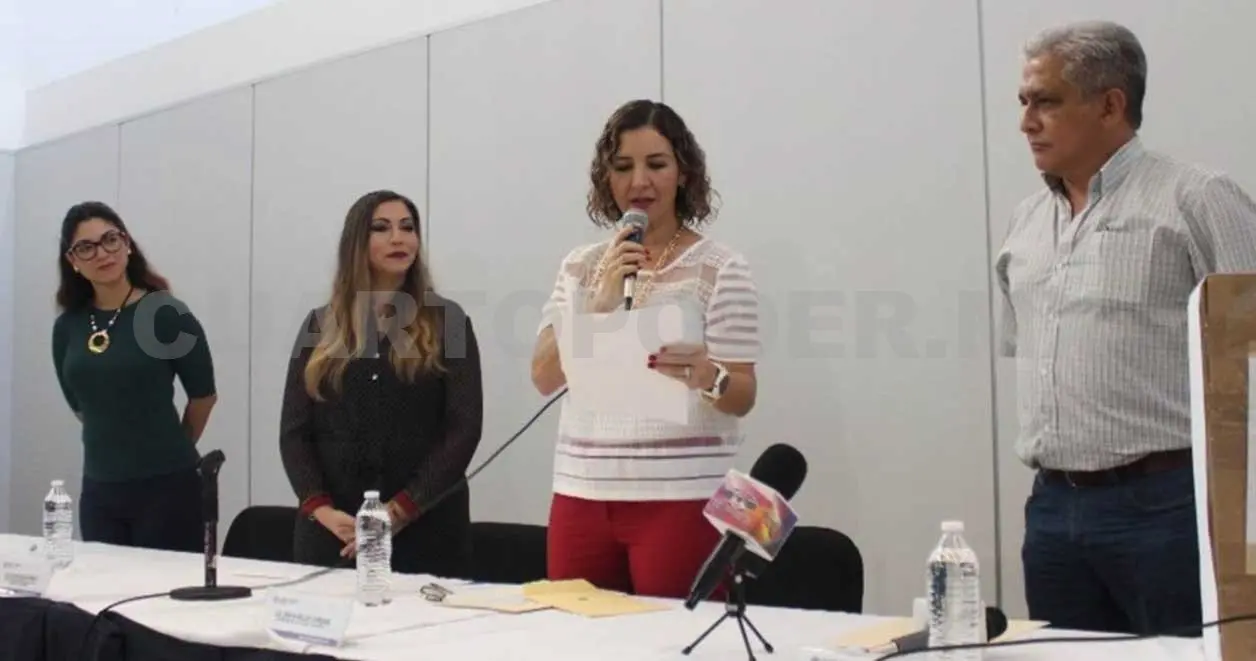 El entrevistado ganó el Premio Nacional de Cuento con su obra Lo que pasa por la mente de un tirador. Cortesía