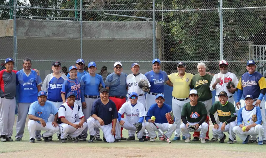 Veteranos volvieron a escena en el diamante