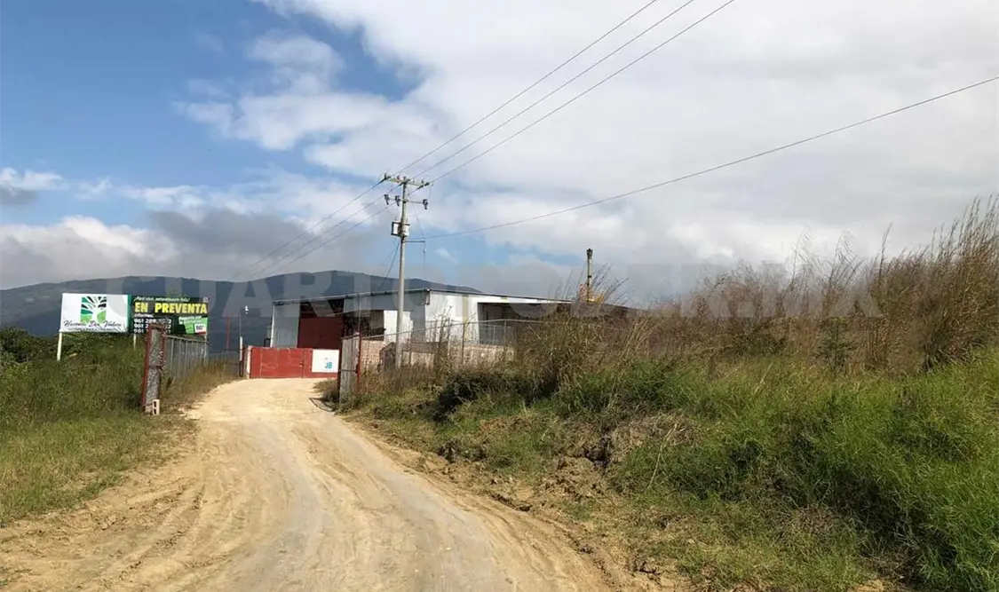 Denuncian a planta de residuos peligrosos