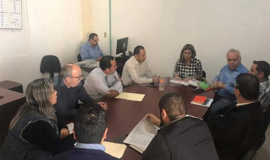 Revisan manejo de agua y alimentos