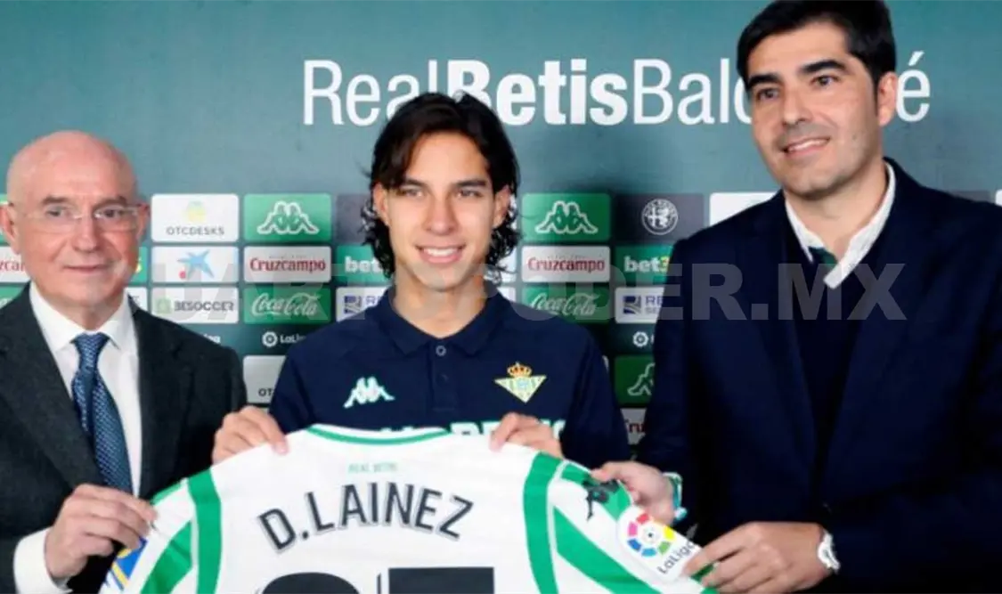 Real Betis presenta al mexicano Diego Láinez