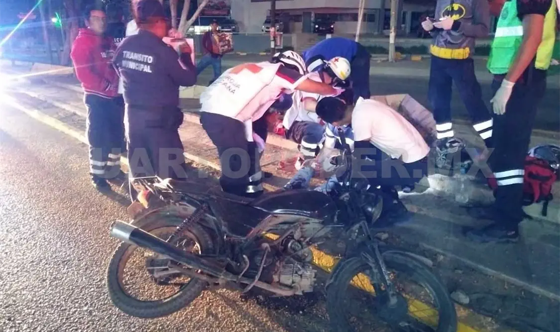 Motociclista derrapó y terminó herido