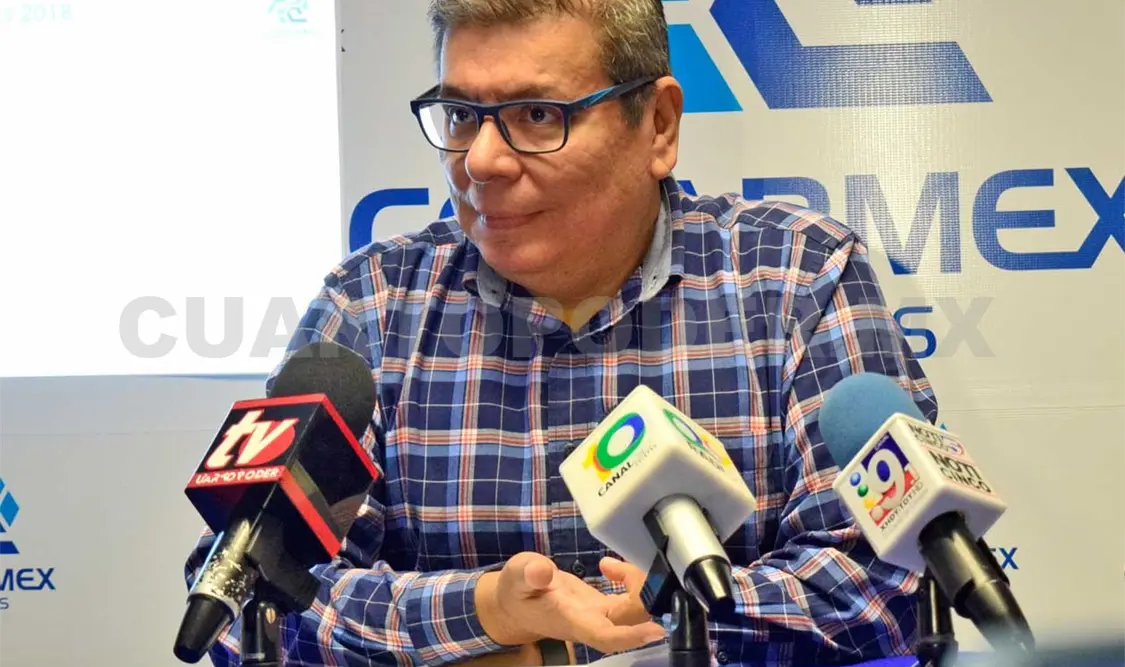Empresarios presentan agenda a legisladores