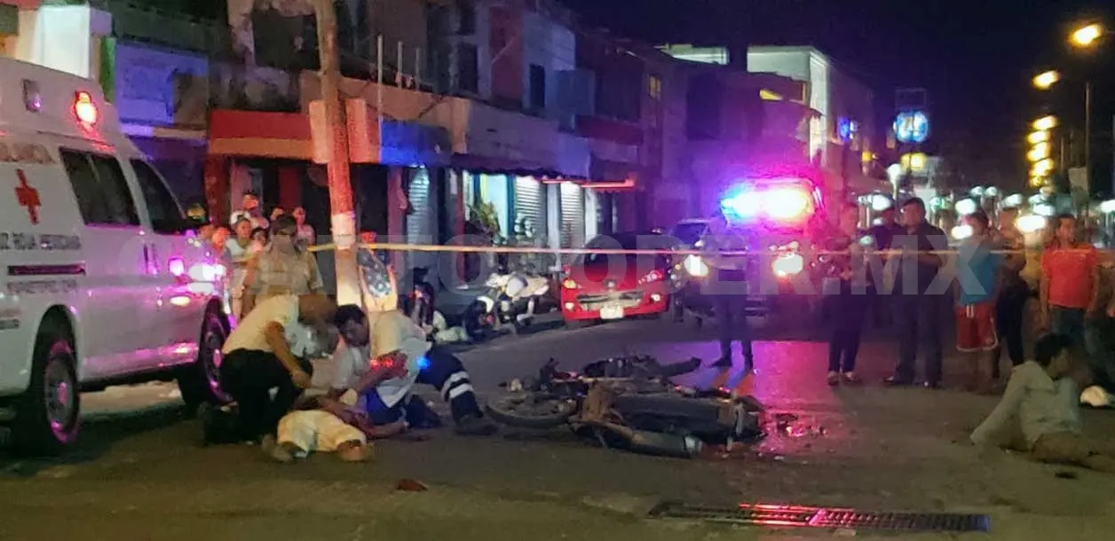 En choque de motos quedan dos malheridos