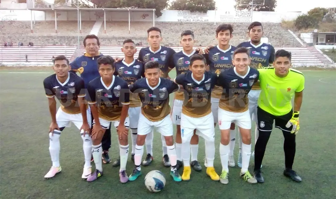 Ocelotes mantiene el liderato en Liga Municipal