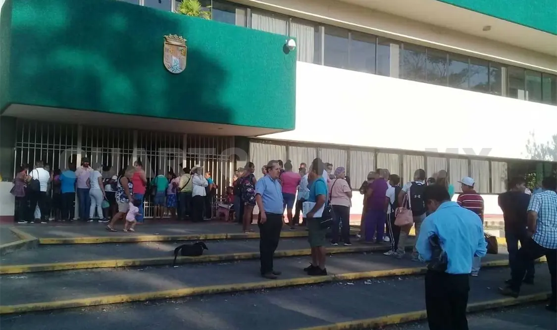 Mantienen paro de labores ante negativa de diálogo