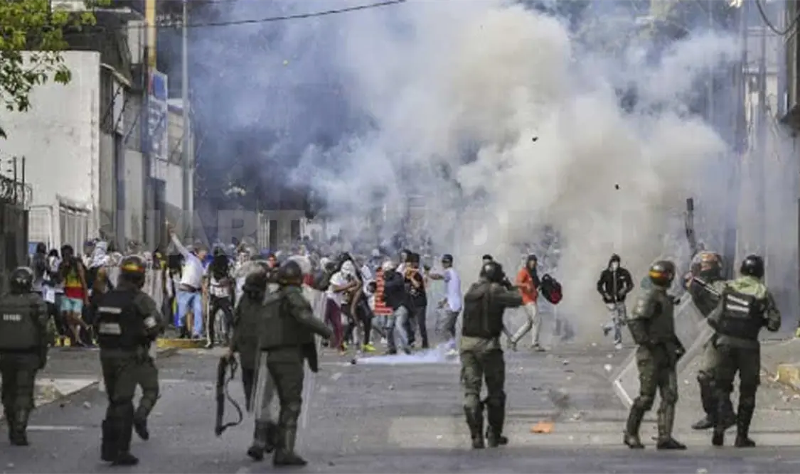Aumenta a 26 el número de muertos por protestas