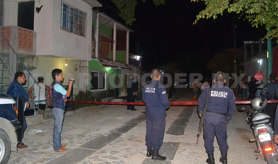 Hombre muere al caer dentro de una cisterna