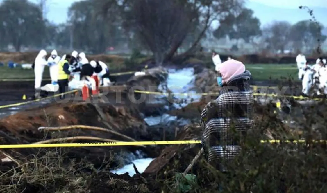 Denuncian ante SFP a funcionarios de Pemex por explosión