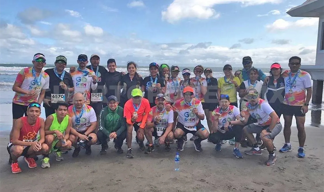 Chiapanecos desafiaron Medio Maratón jarocho