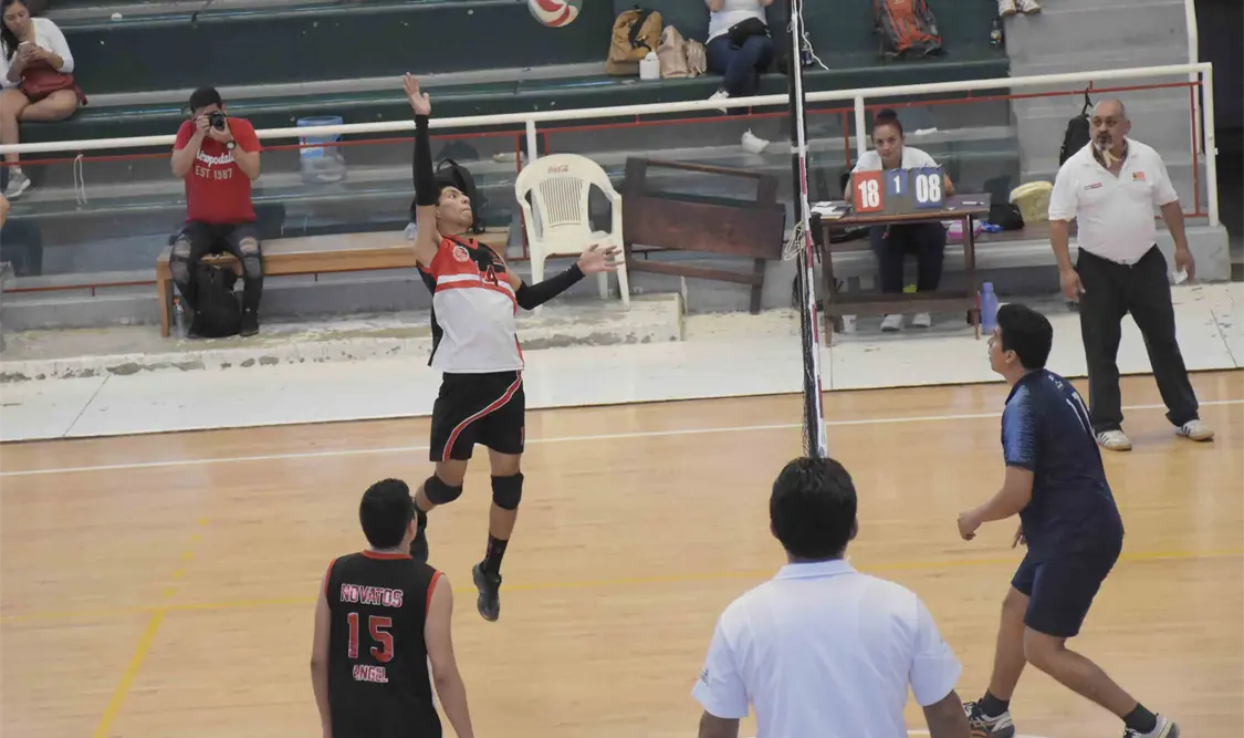 Rangers se vuelve el mandamás del certamen al ganar su segundo partido en calidad de visitante a Surimbos por sets de 23- 25 y 16-25.Guillermo Ramos/CP