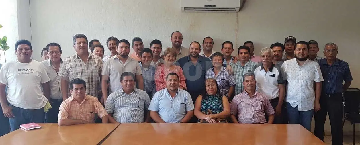 Piden a delegado retomar trabajos pendientes