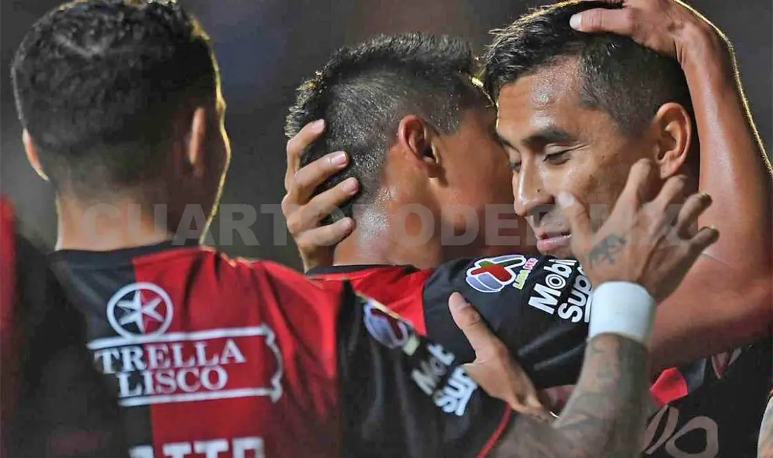 Atlas derrota 2-1 a Morelia en inicio de fecha cinco