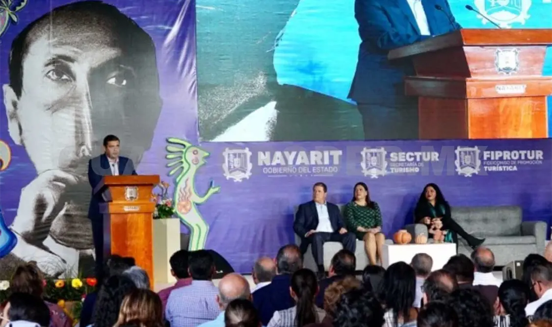 El Festival de Letras en Tepic brinda la oportunidad a jóvenes de conocer a los escritores vivos. Cortesía