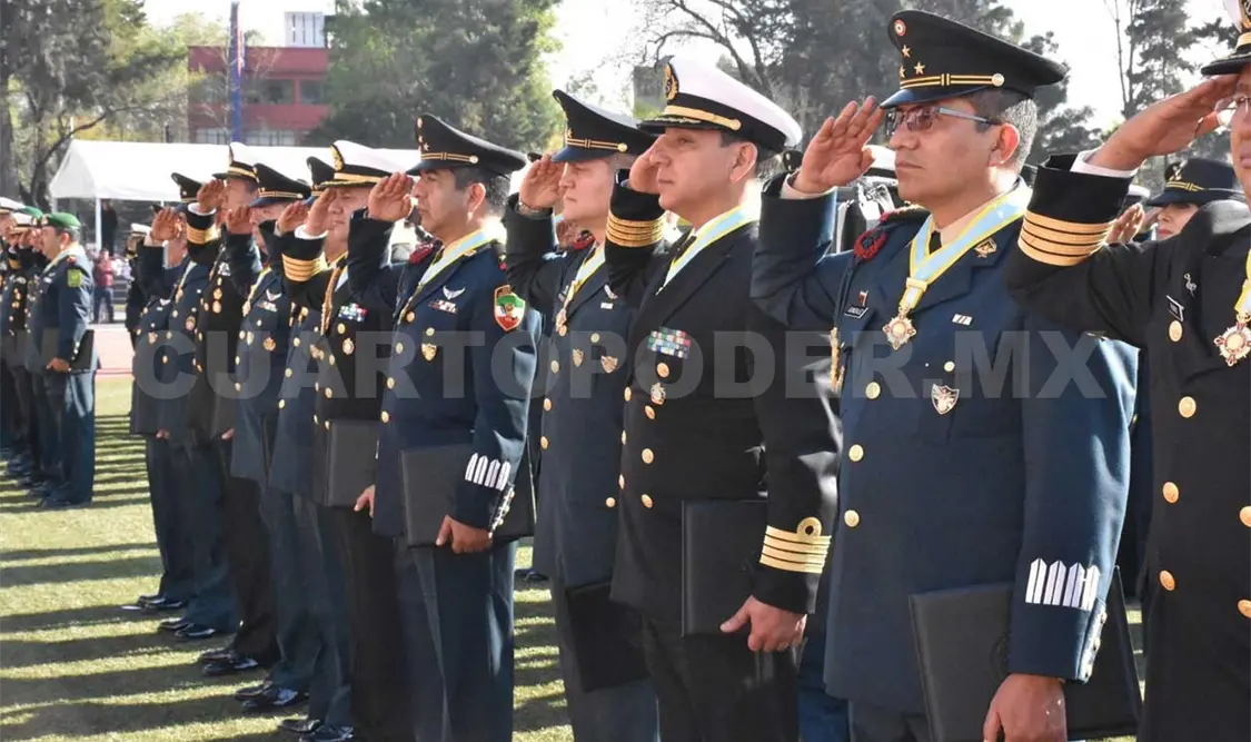 Piden continuar sirviendo a México