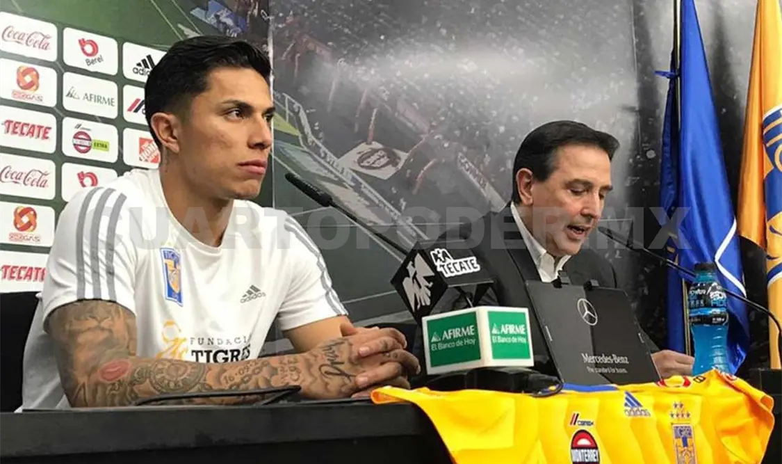 Tigres rechaza que hayan buscado a Miguel Layún