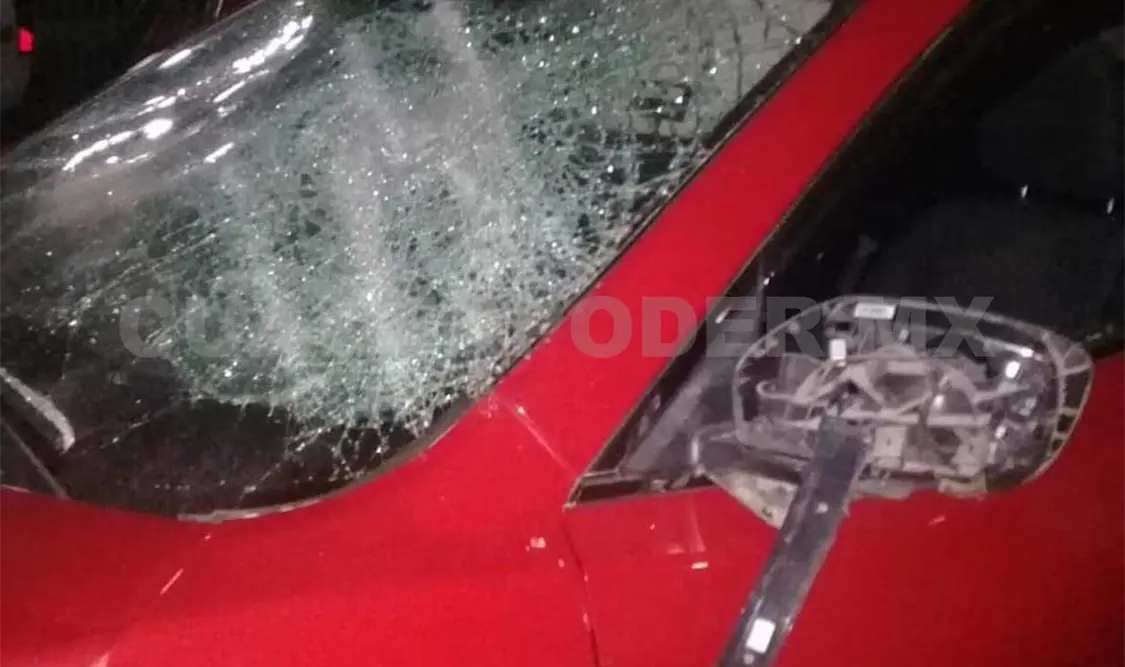 Dañan palacio de justicia y destruyen 11 vehículos