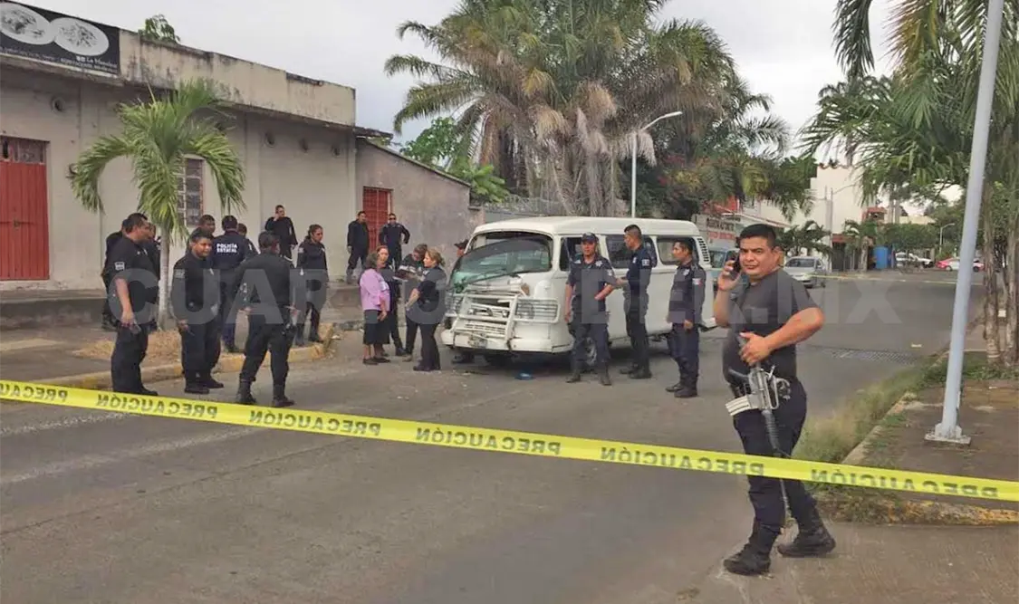 Balean a conductores en un intento de asalto