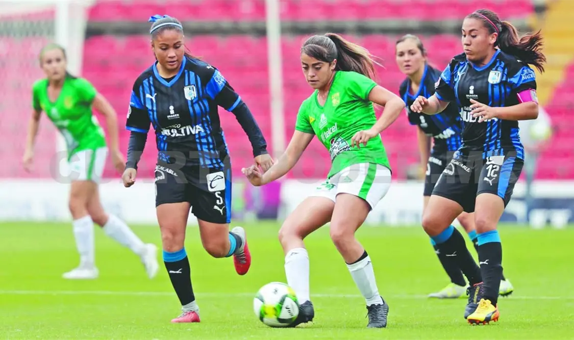 En duelo de sotaneros, Querétaro y Necaxa
