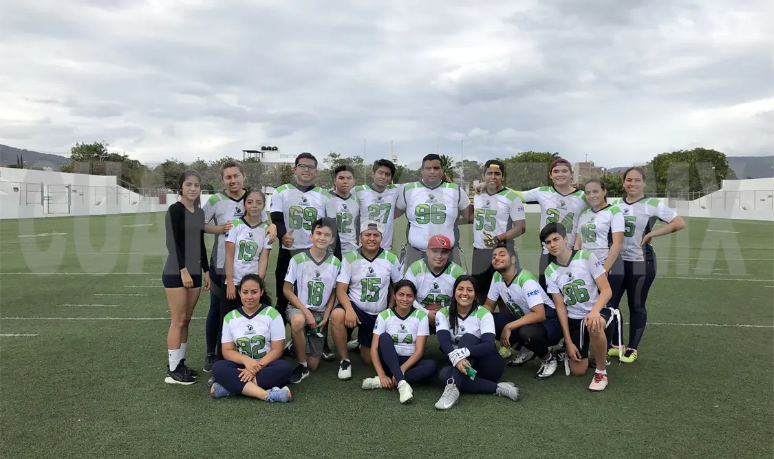 En la categoría silver varonil, Jaguares Unicach tuvo su revancha inmediata al vencer 38-31 a Halcones Negros. Antonio Zúñiga/CP