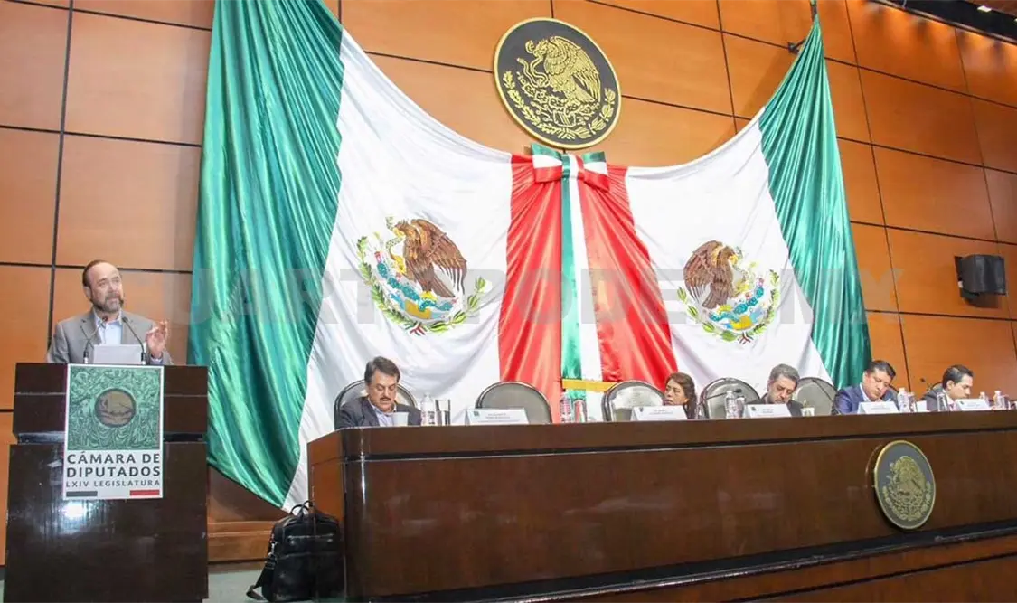 El secretario Jaime Vals explicó que de eliminarse las cuotas estudiantiles, se verían disminuidos los servicios que se le prestan a los propios estudiantes. Twitter