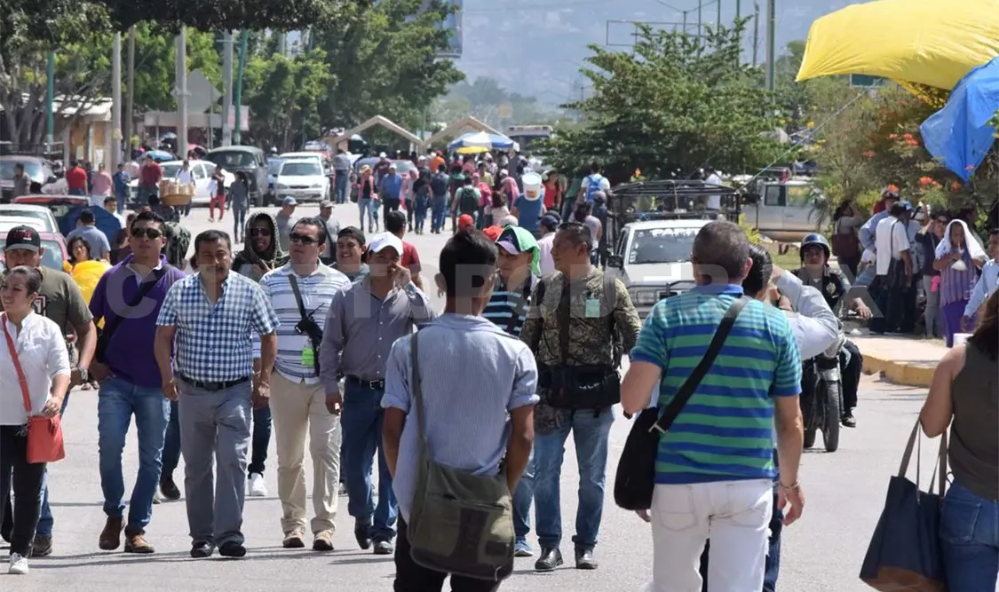 Maestros se movilizarán hoy en la capital