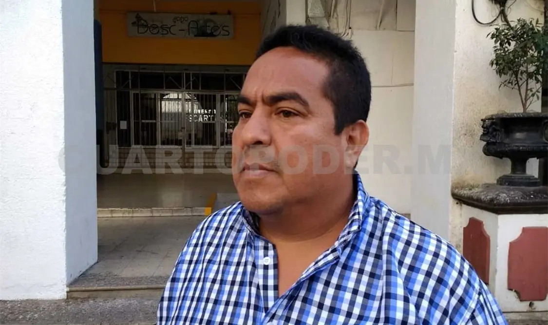 Acusan discriminación en preparatoria de Suchiapa