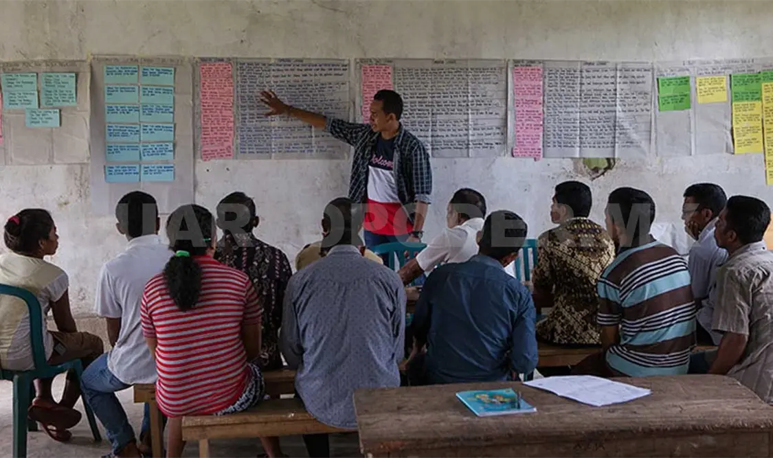 Regresarán a las aulas a docentes comisionados