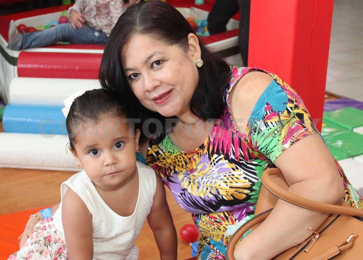 Feliz cumple, Romina