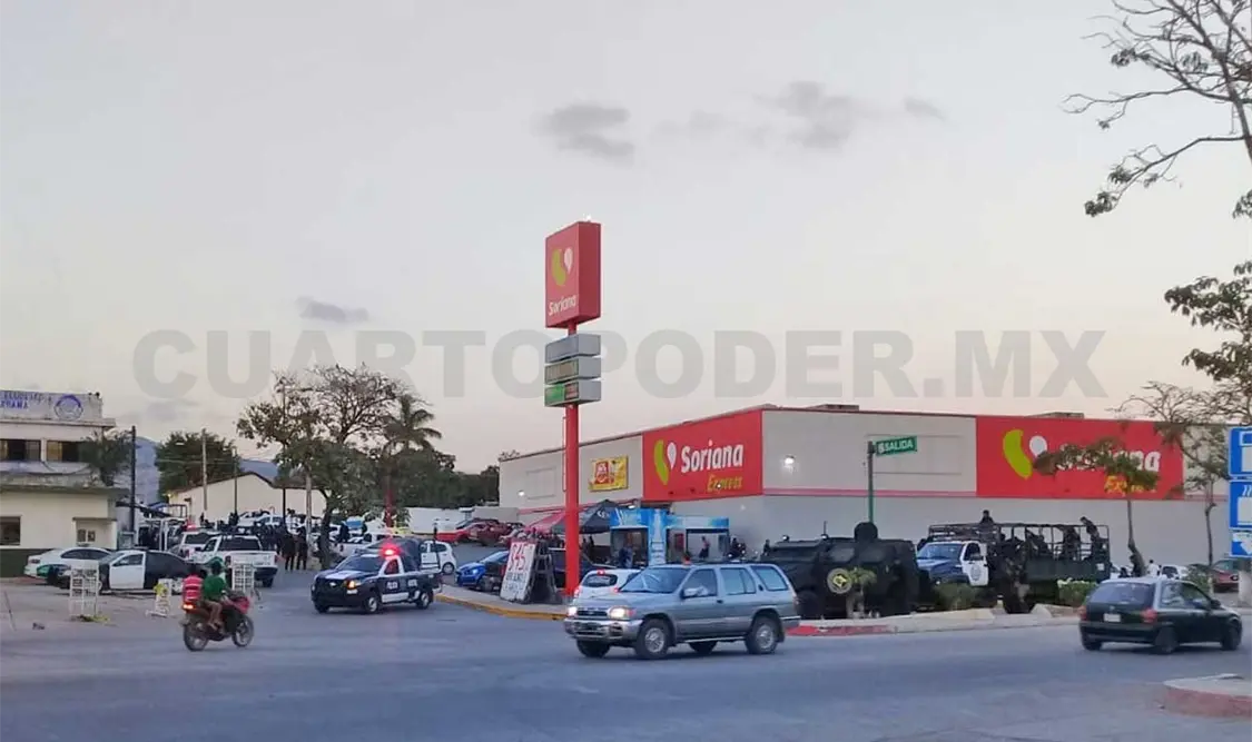 Miembros de la OCEZ agreden a fuerzas policíacas
