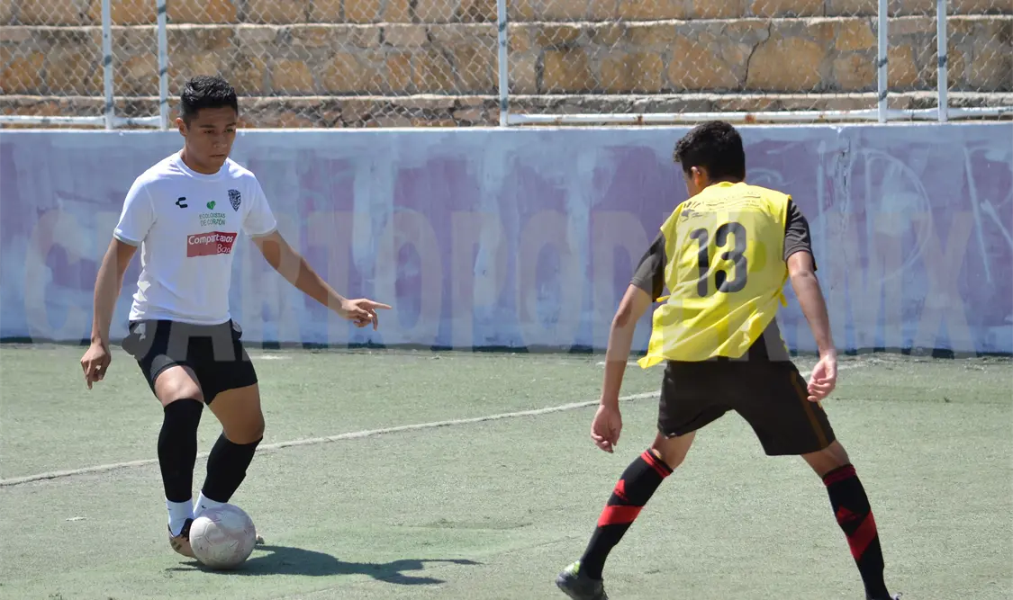 En el segundo compromiso Deportivo Brasil logró imponerse 5-3 ante Deportivo La Familia. Antonio Zúñiga / CP