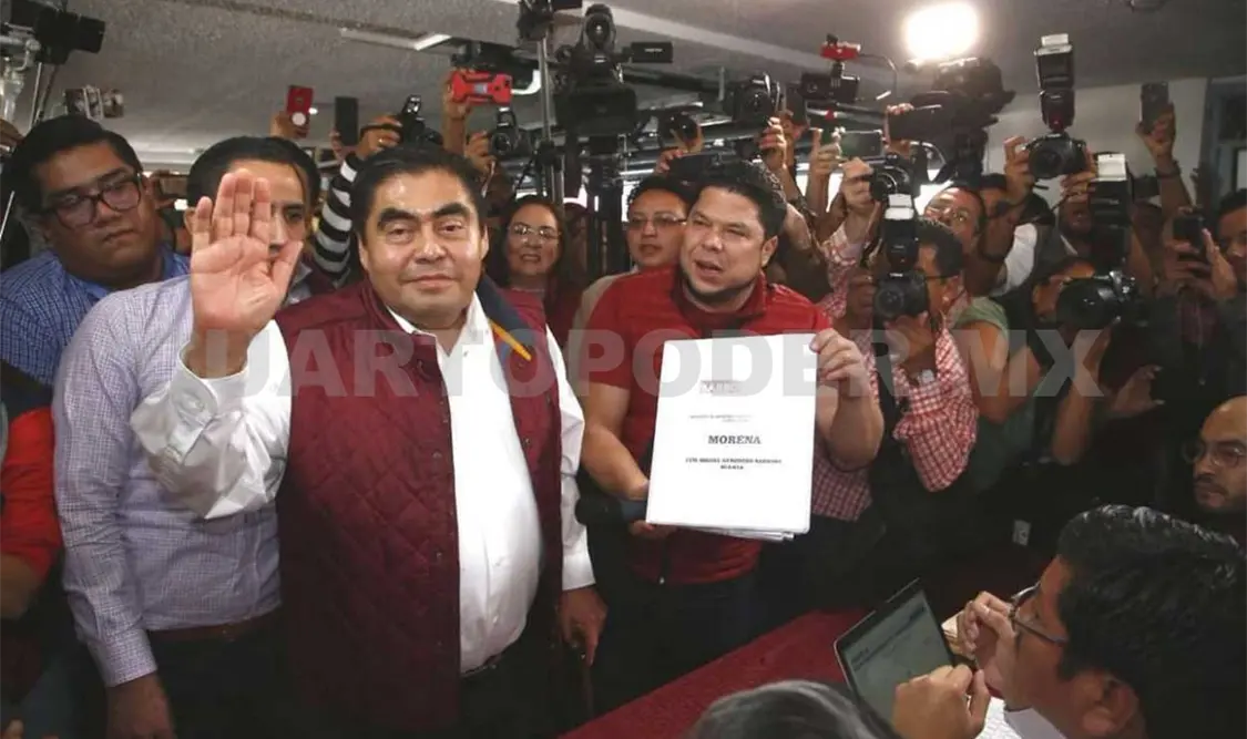 Barbosa se registra como precandidato