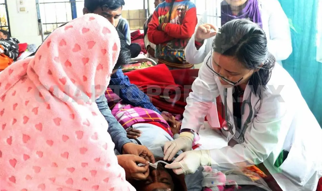 Más de 200 personas se encuentran hospitalizadas en estado crítico en el estado indio de Assam. Agencias