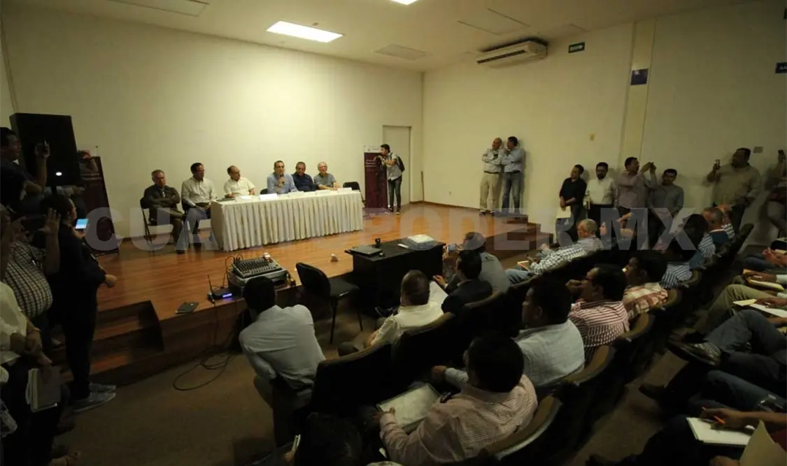 Presentan programas para alcantarillado