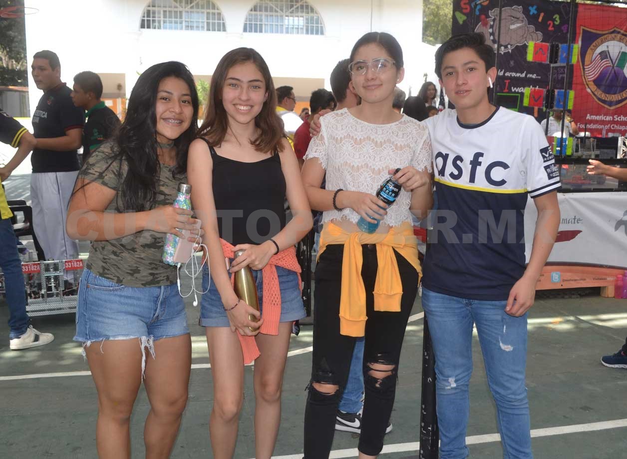 Realizan torneo de robótica