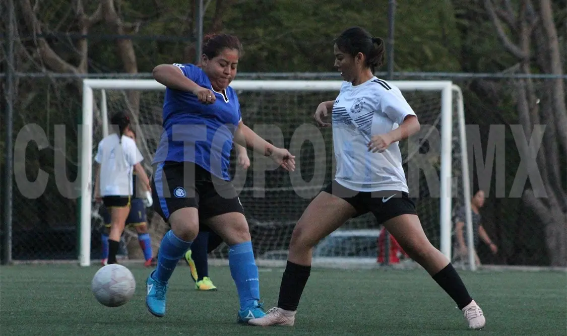 Star Soccer UVM sorprendió y derrotó 2-0 a Jaguarcitas para sellar su boleto a la fiesta grande en la quinta posición. Cortesía