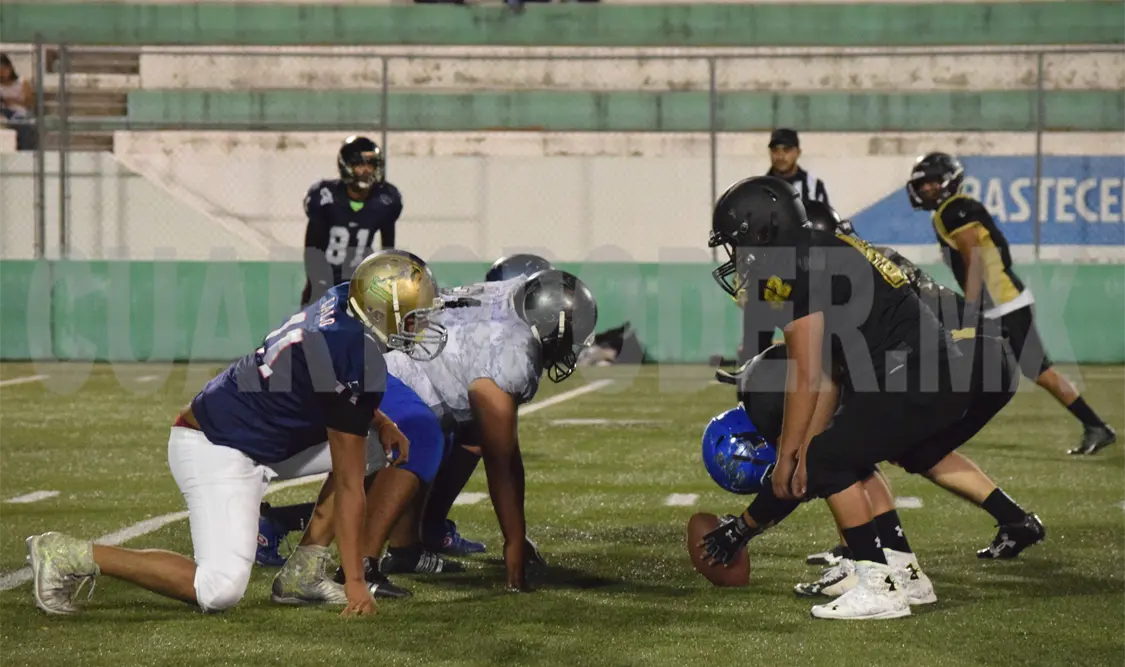 Por otro lado Jaguares Negros del Instituto de Estudios Superiores de Chiapas (IESCH) se impuso con autoridad ante Raptors. Archivo